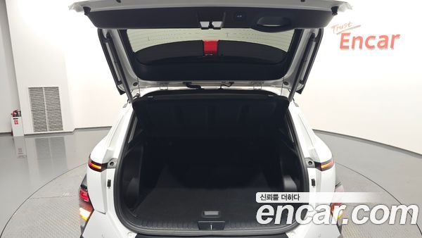 Hyundai Kona 2023, фото 33