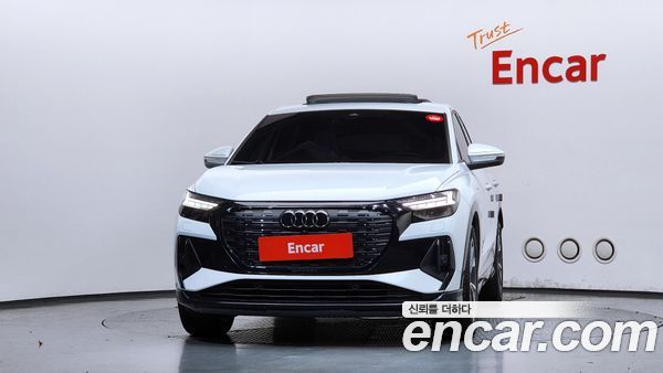 Audi Q4 e-tron 2023, фото 3