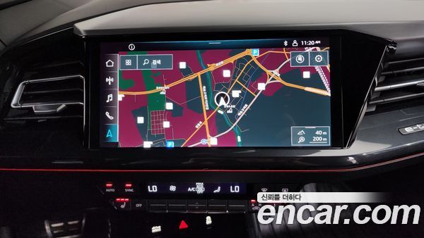 Audi Q4 e-tron 2023, фото 19
