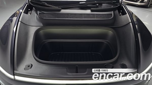 Tesla Model Y 2026, фото 5