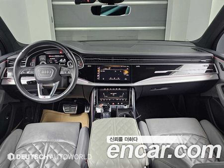 Audi Q7 2022, фото 7