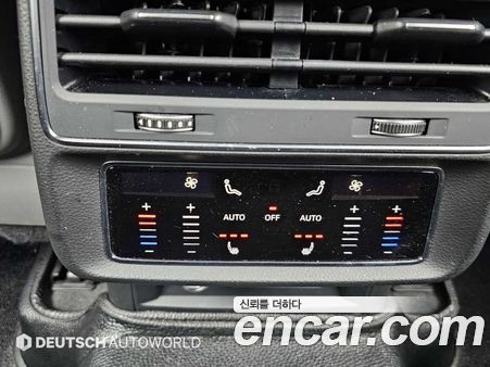 Audi Q7 2022, фото 16