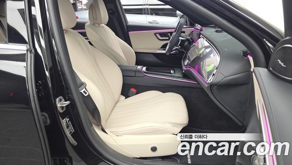 Mercedes-Benz E-Class 2025, фото 17