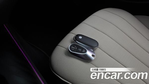 Mercedes-Benz E-Class 2025, фото 32