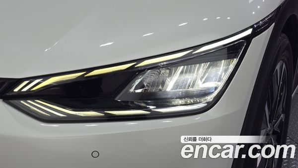 Kia EV6 2023, фото 7