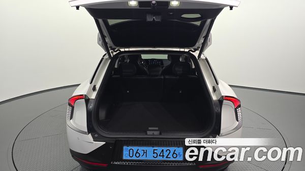Kia EV6 2023, фото 32