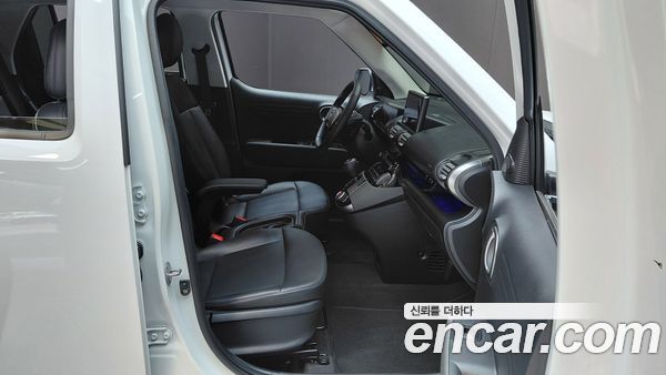 Hyundai Casper 2024, фото 16