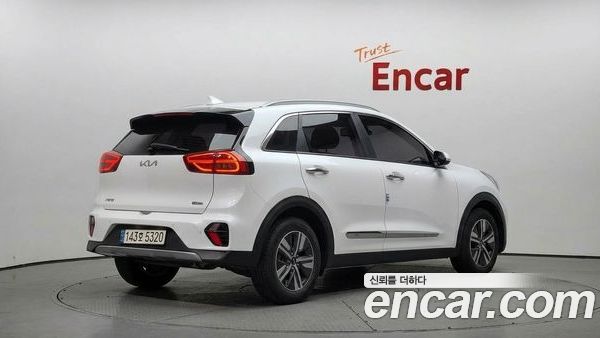 Kia Niro 2022, фото 2