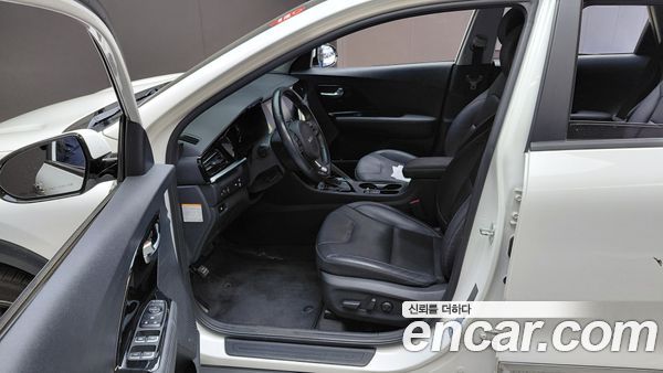 Kia Niro 2022, фото 13