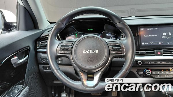 Kia Niro 2022, фото 21