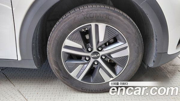 Kia Niro 2022, фото 7
