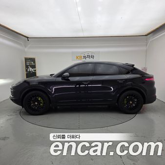 Porsche Cayenne 2020, фото 3