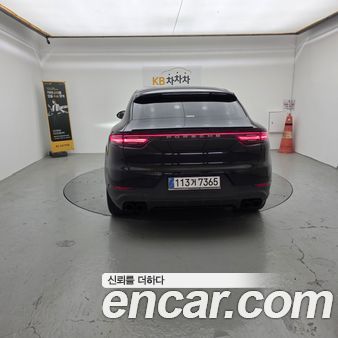 Porsche Cayenne 2020, фото 7