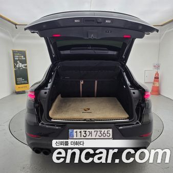Porsche Cayenne 2020, фото 9