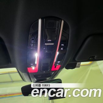 Porsche Cayenne 2020, фото 14