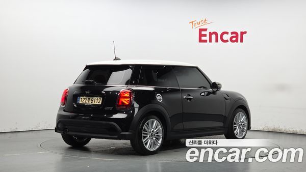 MINI 2023