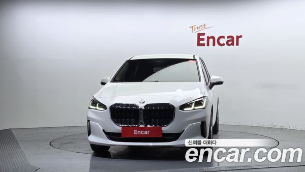 BMW 2 Series 2025, фото 3