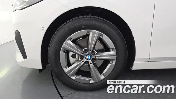 BMW 2 Series 2025, фото 5