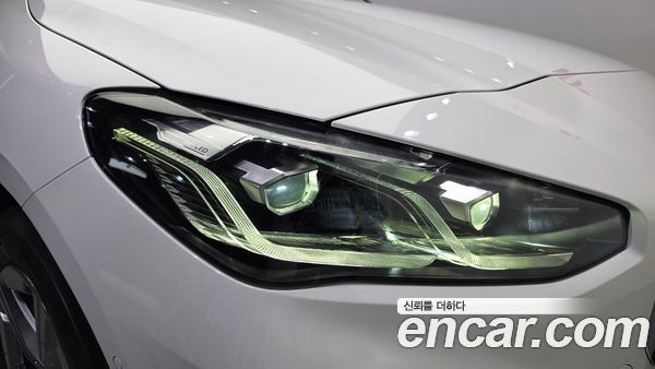 BMW 2 Series 2025, фото 8