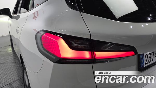 BMW 2 Series 2025, фото 9