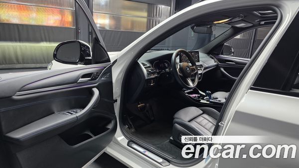 BMW iX3 2022, фото 13