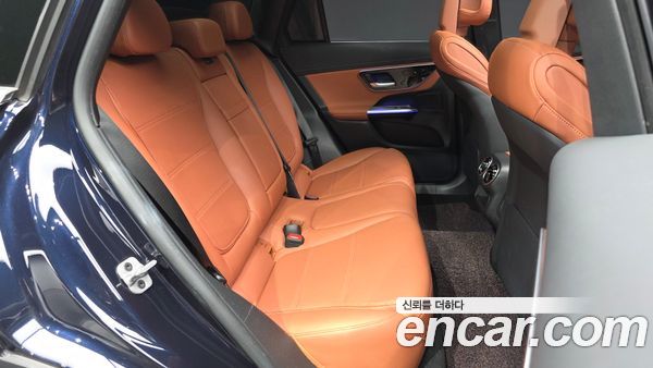 Mercedes-Benz GLC 2023, фото 12