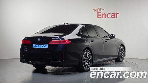 BMW i5 2024