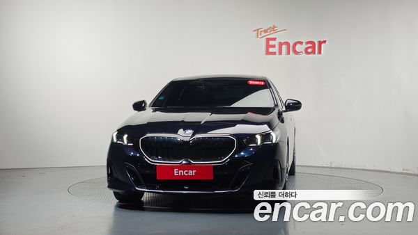 BMW i5 2024, фото 2