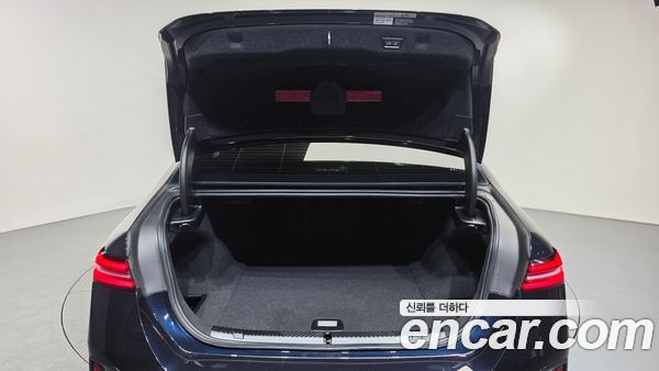 BMW i5 2024, фото 25