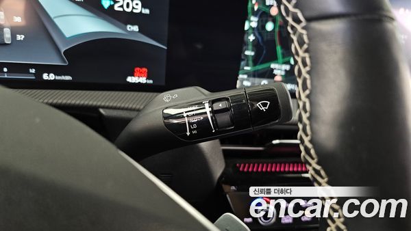 Kia EV6 2023, фото 29
