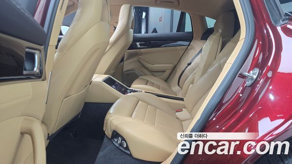 Porsche Panamera 2021, фото 15