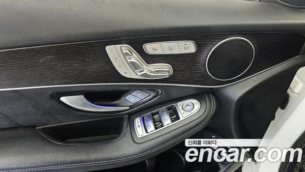 Mercedes-Benz GLC 2021, фото 31