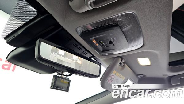Toyota Prius 2024, фото 25