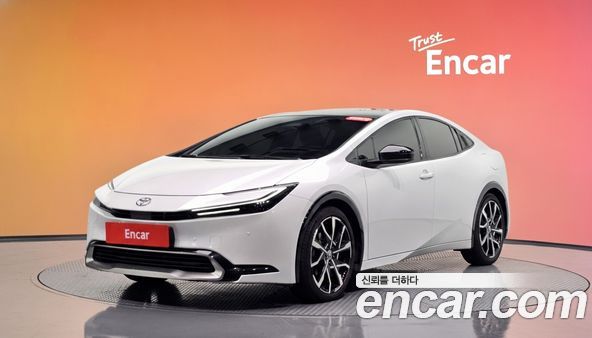 Toyota Prius 2024, фото 30