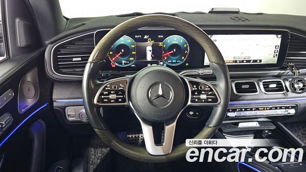 Mercedes-Benz GLS 2022, фото 19