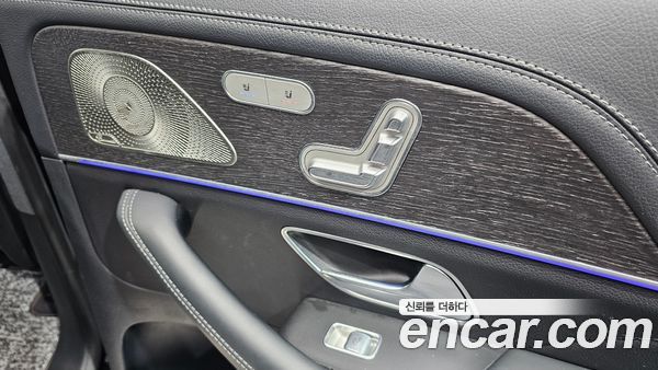 Mercedes-Benz GLS 2022, фото 24