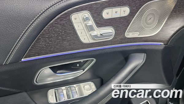 Mercedes-Benz GLS 2022, фото 27