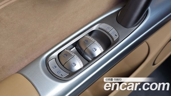 Genesis GV60 2022, фото 28