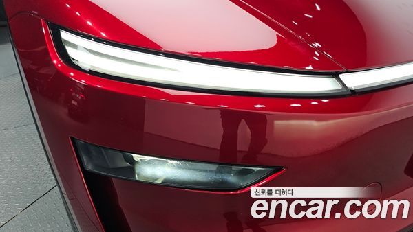 Tesla Model Y 2025, фото 7