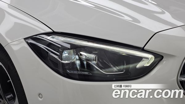 Mercedes-Benz C-Class 2023, фото 8