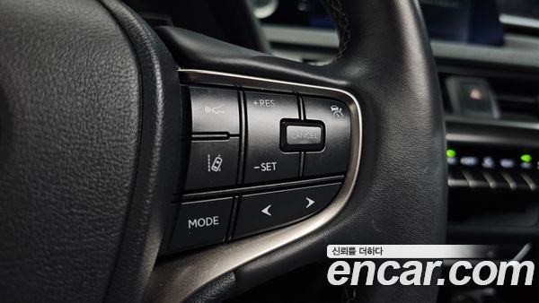 Lexus UX 2022, фото 30