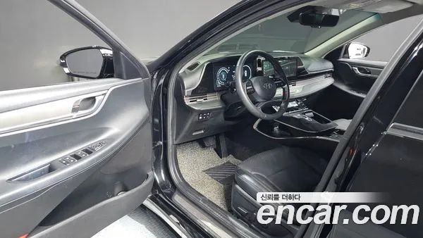 Hyundai Grandeur 2023, фото 13