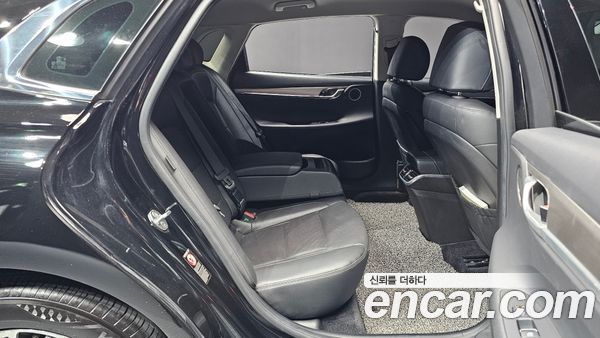 Hyundai Grandeur 2023, фото 17