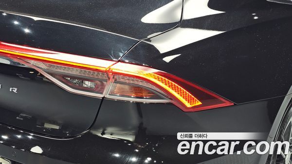 Hyundai Grandeur 2023, фото 9