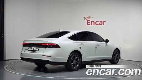 Honda Accord 2024, фото 2