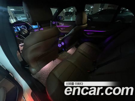 Mercedes-Benz E-Class 2021, фото 5