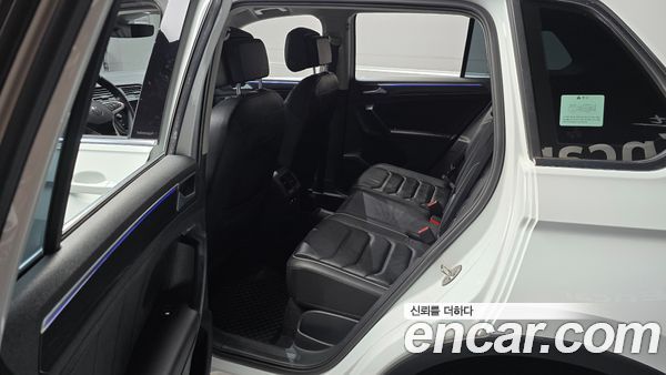 Volkswagen Tiguan 2021, фото 16