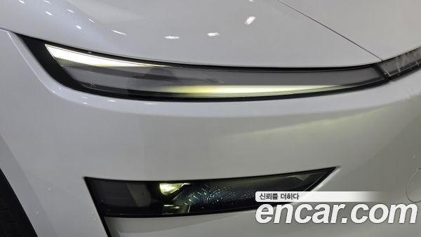 Tesla Model Y 2026, фото 8