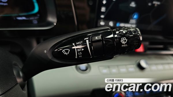 Hyundai Elantra 2024, фото 31