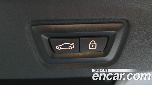 BMW i4 2023, фото 31